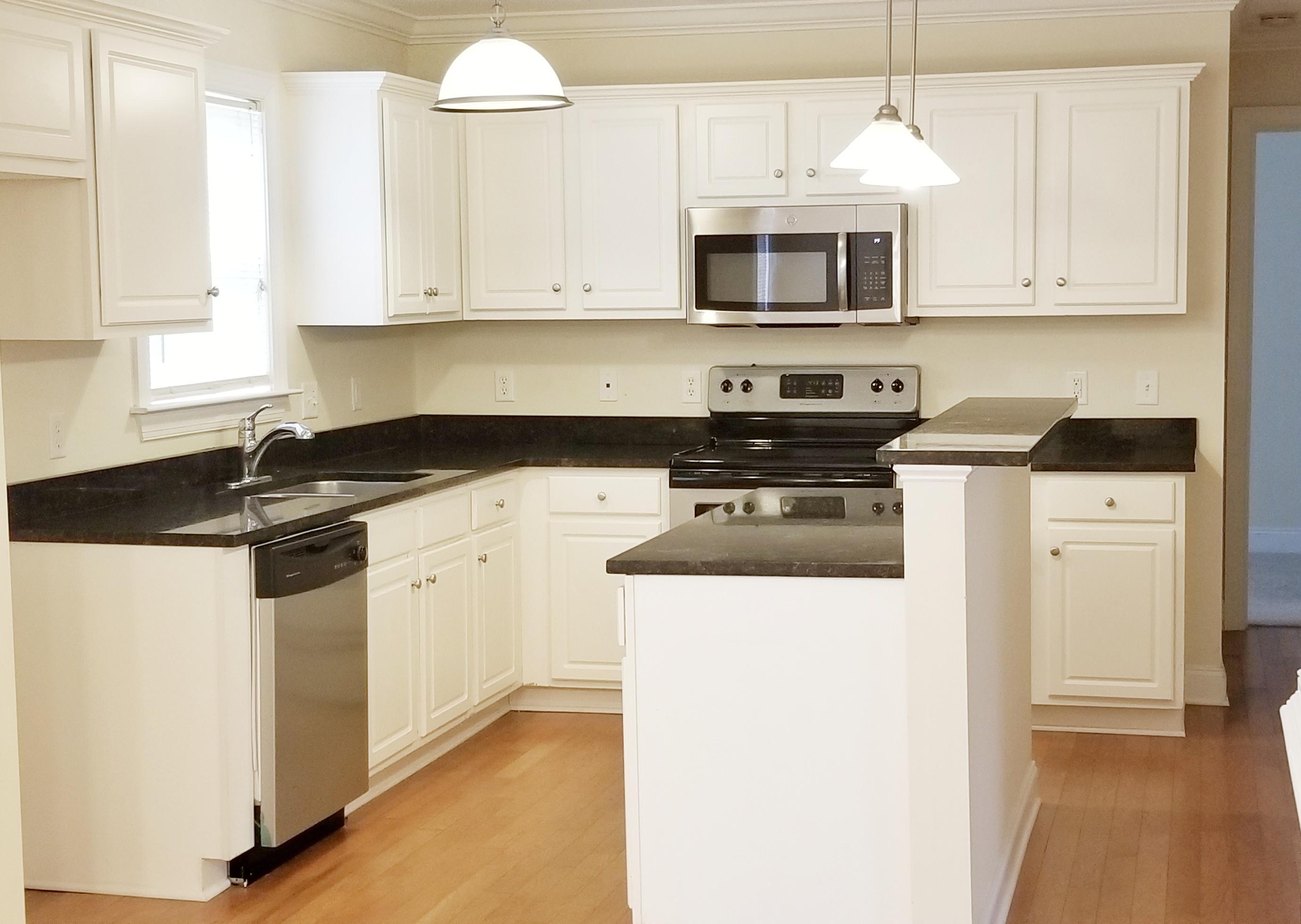 325 Carriage Wheel Road Moncks Corner, SC 29461 - Photo 5 of 20 20191107_105252-01