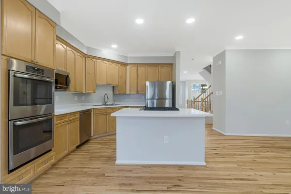 $3,900 | 1707 Stuart Pointe Lane, Herndon, VA 20194