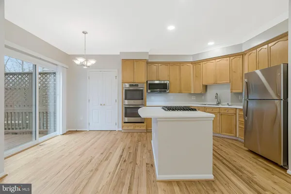 $3,900 | 1707 Stuart Pointe Lane, Herndon, VA 20194