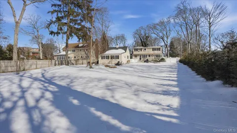 $774,999 | 94 Fairview Avenue, Bayport, NY 11705