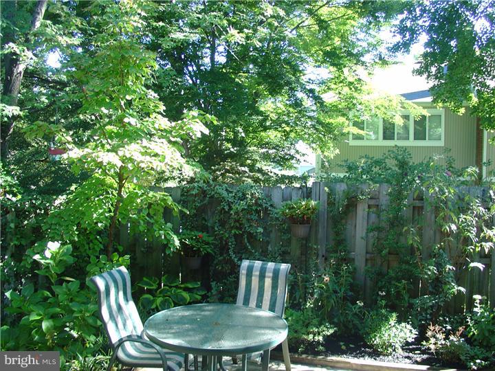 35 Cameron Court Princeton, NJ 08540 - Photo 11 of 13 Patio