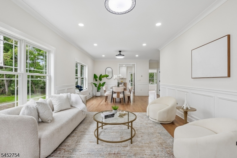 318 Halsey Road Parsippany, NJ 07054 - Photo 8 of 48 Gallery Image 8