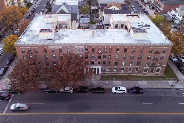 $429,000 | 8320 Bay Parkway, Unit B25 | Bensonhurst