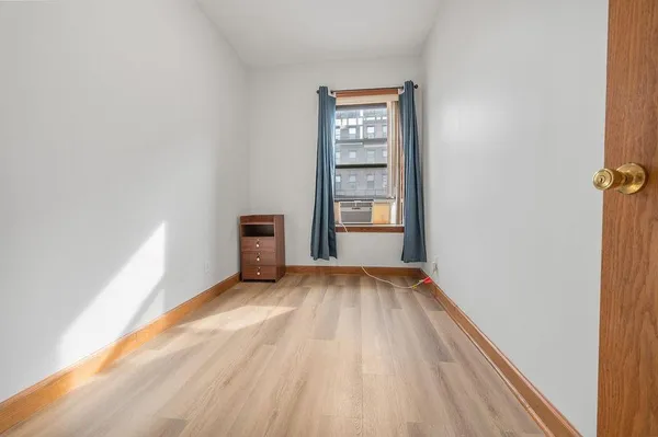 $429,000 | 8320 Bay Parkway, Unit B25 | Bensonhurst