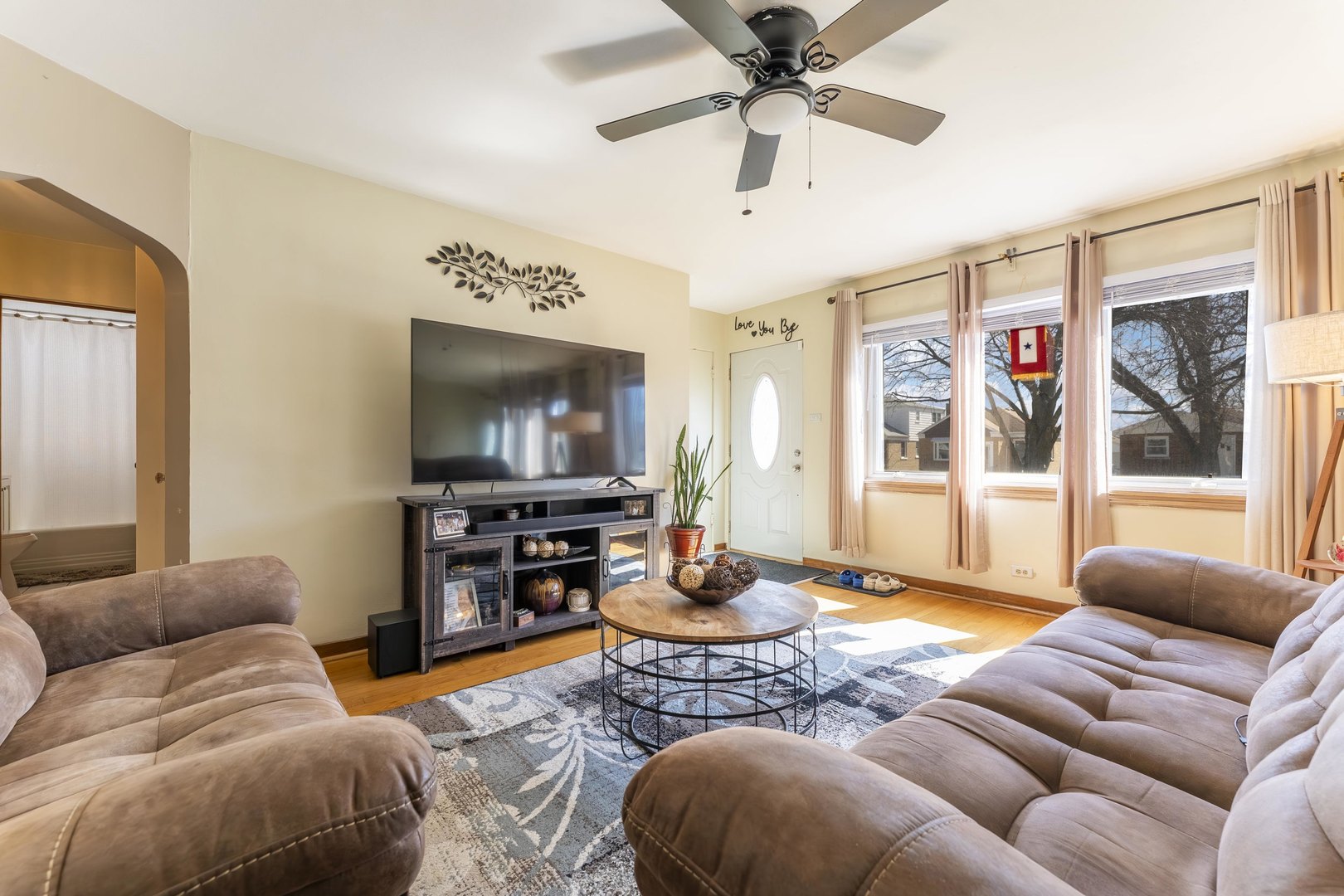 9020 West 22nd Place North Riverside, IL 60546 - Photo 3 of 31