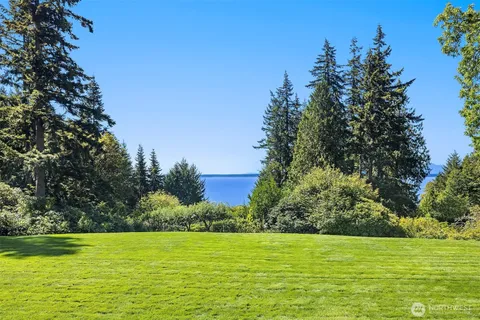 $7,500,000 | 72 Olympic Drive, Shoreline, WA 98177