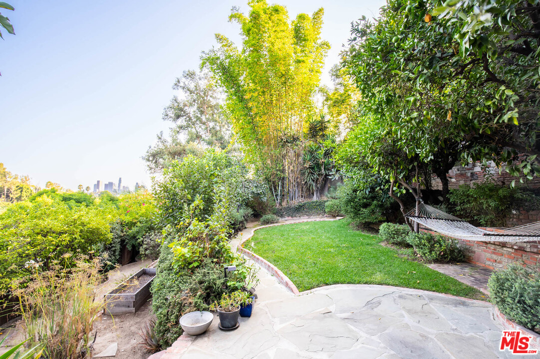 2016 Ewing Street Los Angeles, CA 90039 - Photo 25 of 33 a view of a garden with large trees
