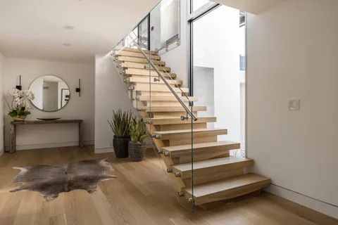 a view of entryway and hall