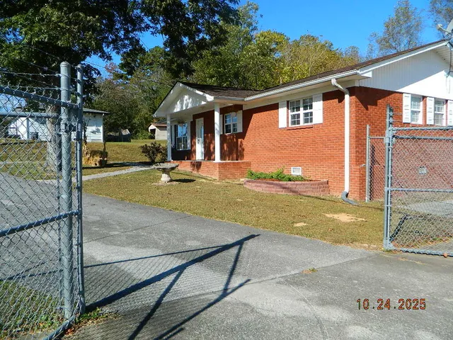 $2,000 | 4575 Highway 136, Trenton, GA 30752