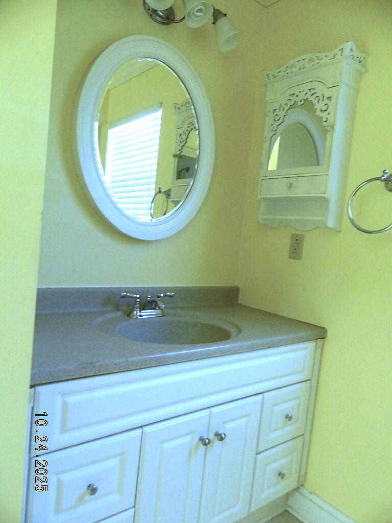 4575 Highway 136 Trenton, GA 30752 - Photo 29 of 33 Master Bath