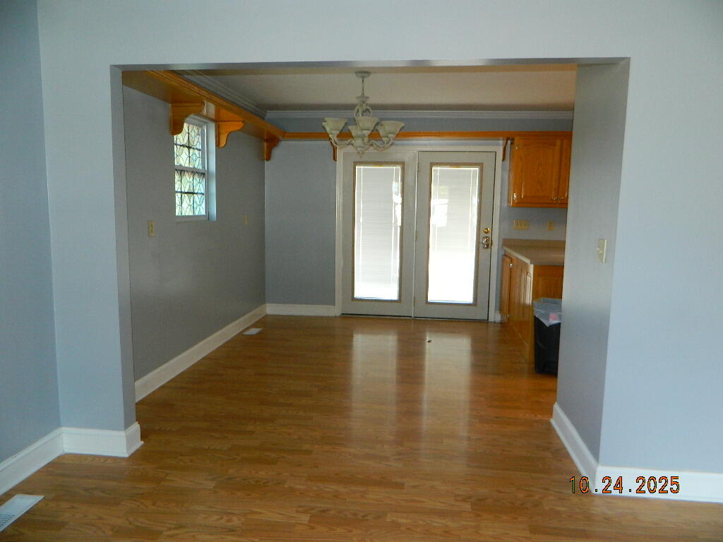 4575 Highway 136 Trenton, GA 30752 - Photo 7 of 33 Dining