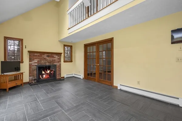 $689,000 | 7 Neck Hill Road, Mendon, MA 01756