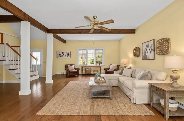 $689,000 | 7 Neck Hill Road, Mendon, MA 01756
