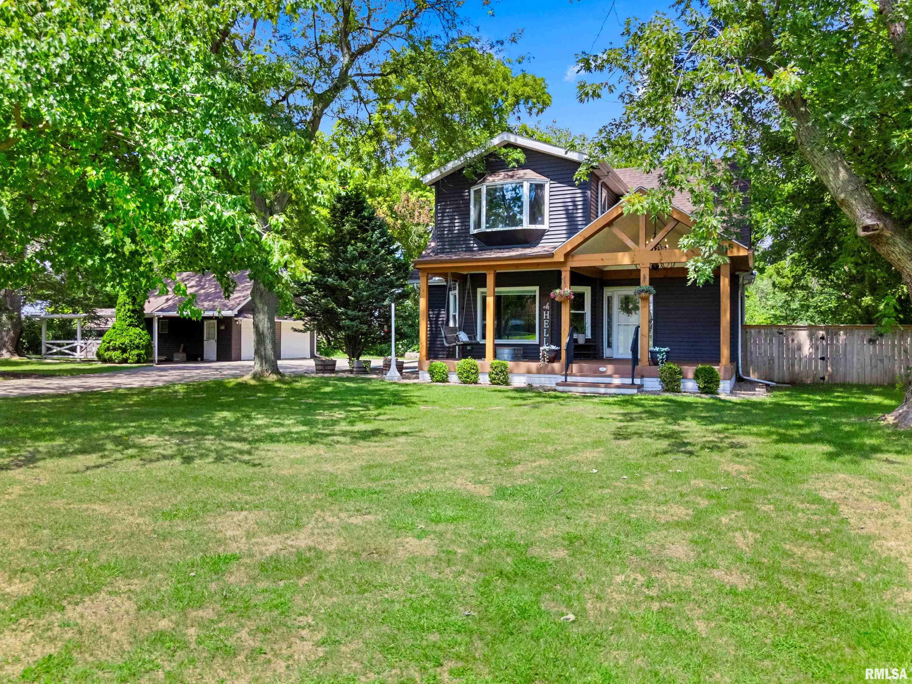 305 West Lakeland Road Morton, IL 61550 - Photo 1 of 74 Gallery Image 1