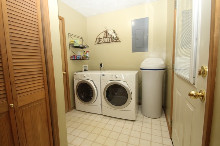 8401 West Pleasant Road Yorktown, IN 47396 - Photo 21 of 24 Gallery Image 21