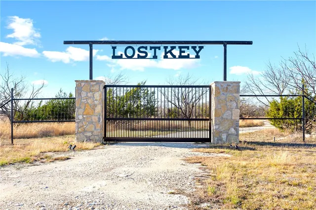 $4,276,800 | 1782 Farm To Market 218, Hamilton, TX 76531