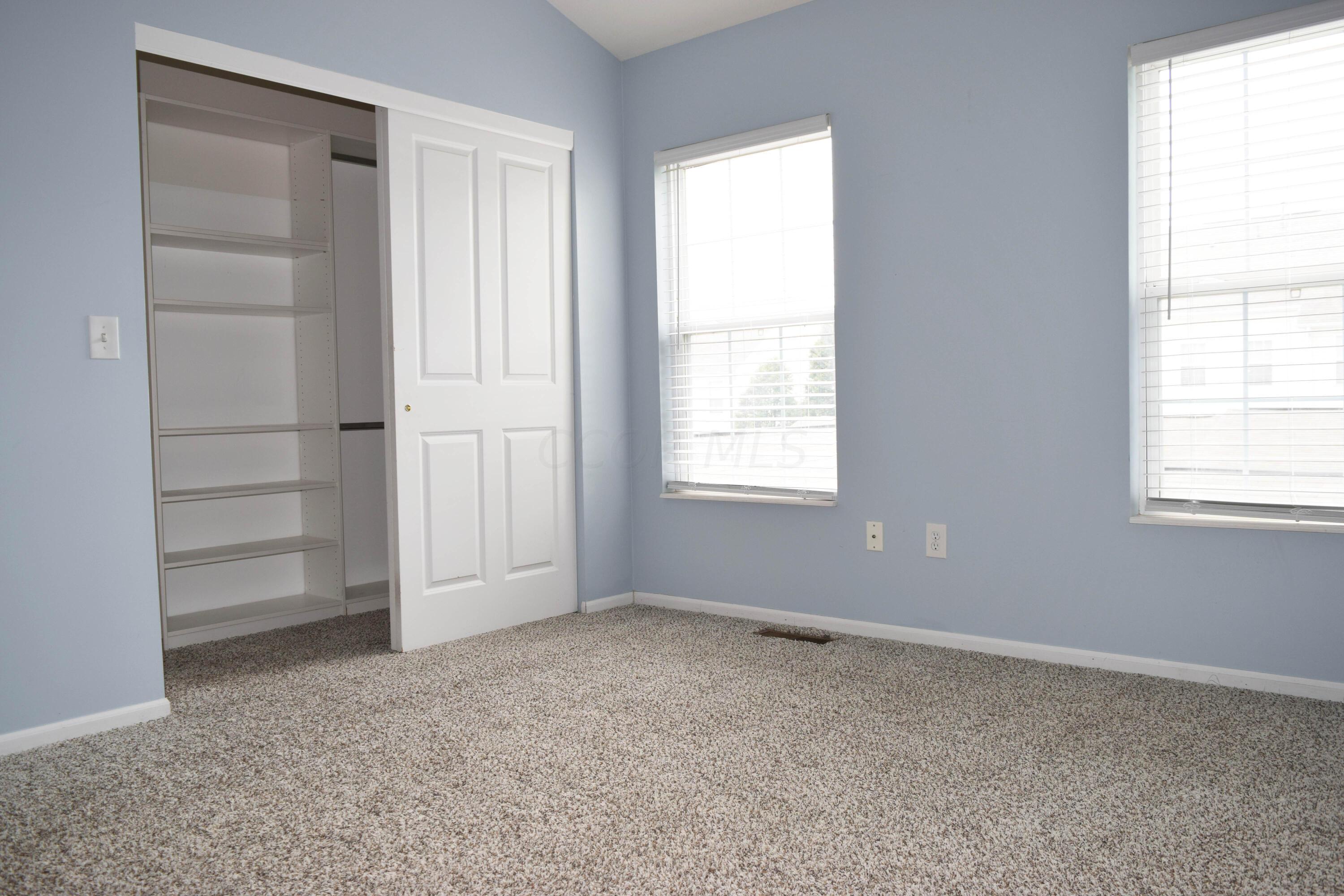 605 Lazelle Road Westerville, OH 43081 - Photo 8 of 24 08-Primary Bedroom