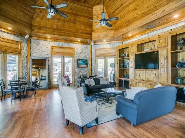 $2,695 | 8912 Cranston Court, Providence Village, TX 76227