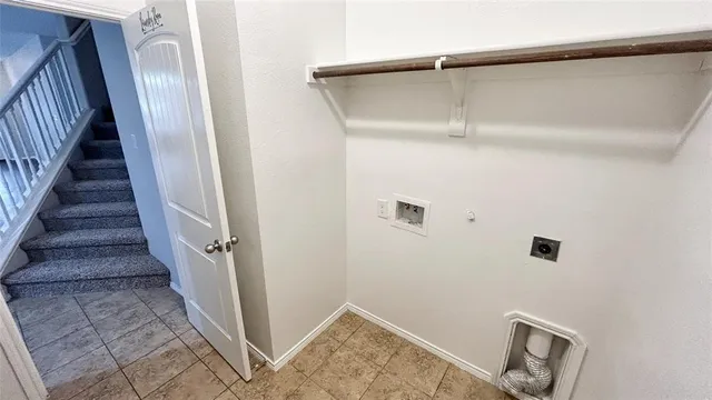 $2,695 | 8912 Cranston Court, Providence Village, TX 76227