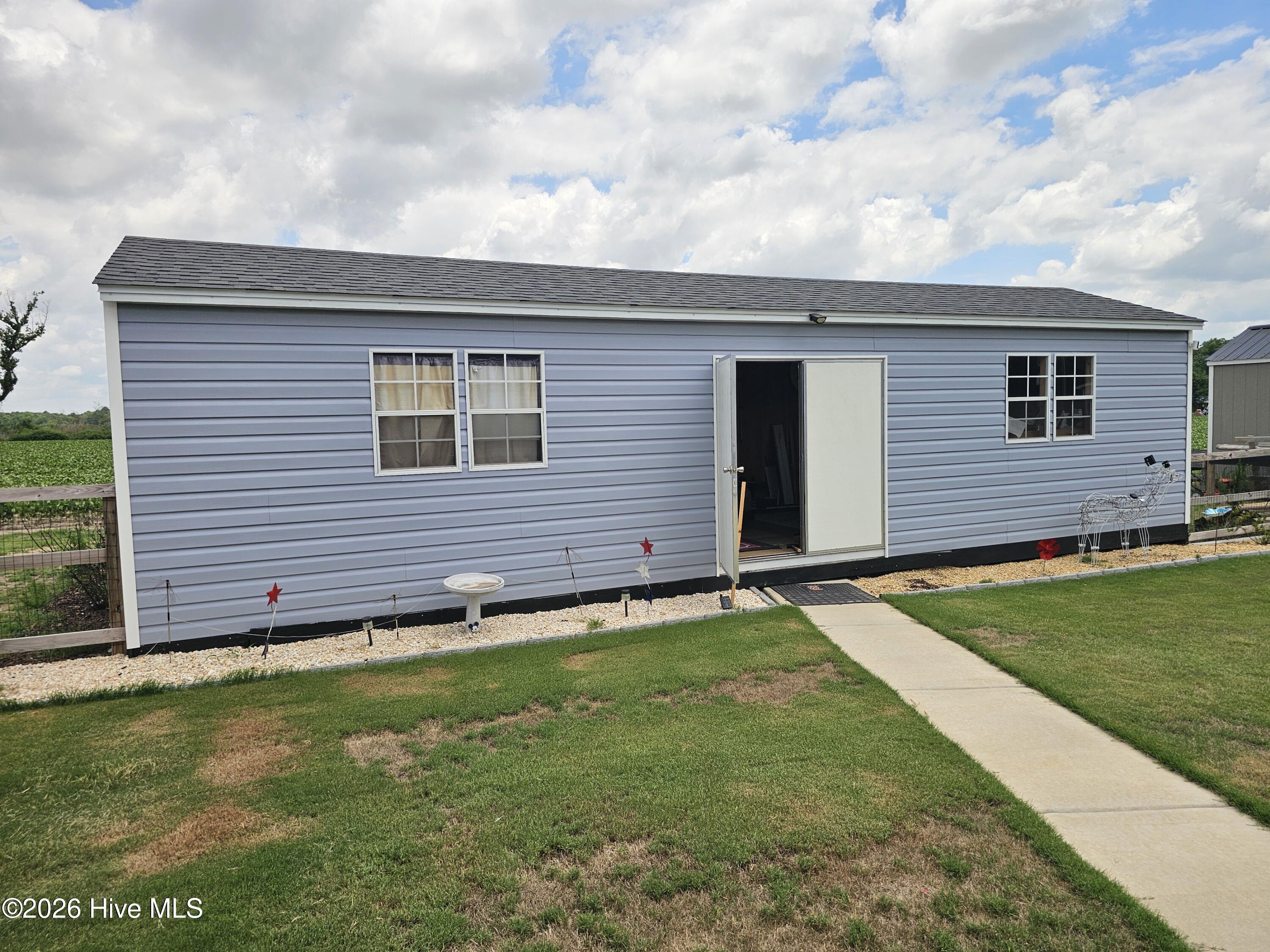 2866 Basstown Road Clinton, NC 28328 - Photo 8 of 27