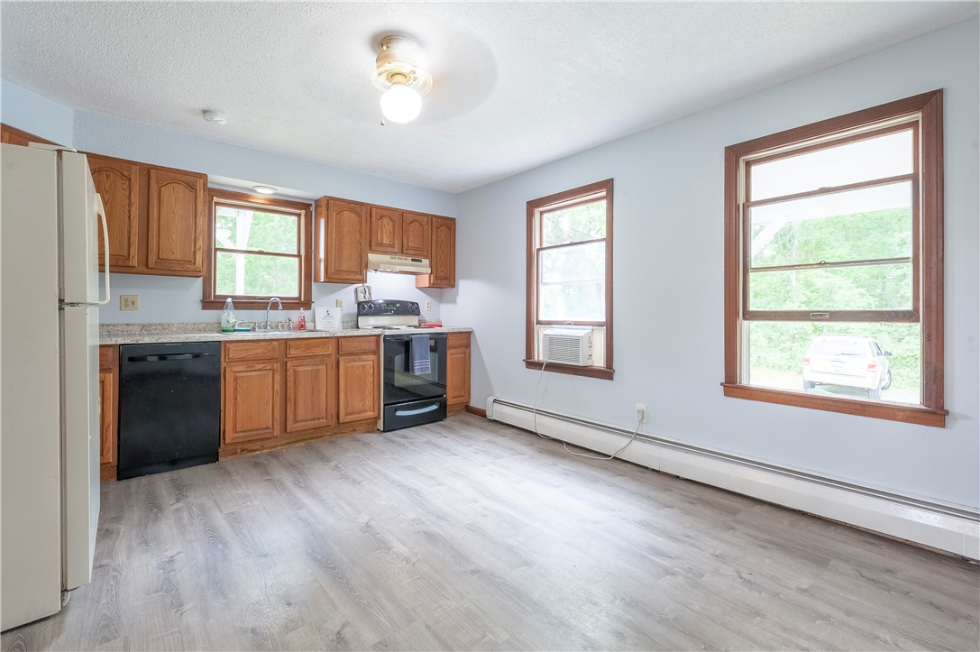 1043 Great Road Lincoln, RI 02865 - Photo 14 of 37