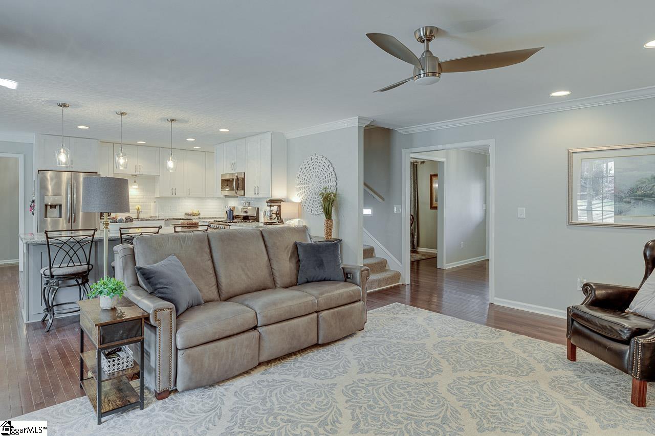 505 Springview Drive Westminster, SC 29693 - Photo 11 of 34