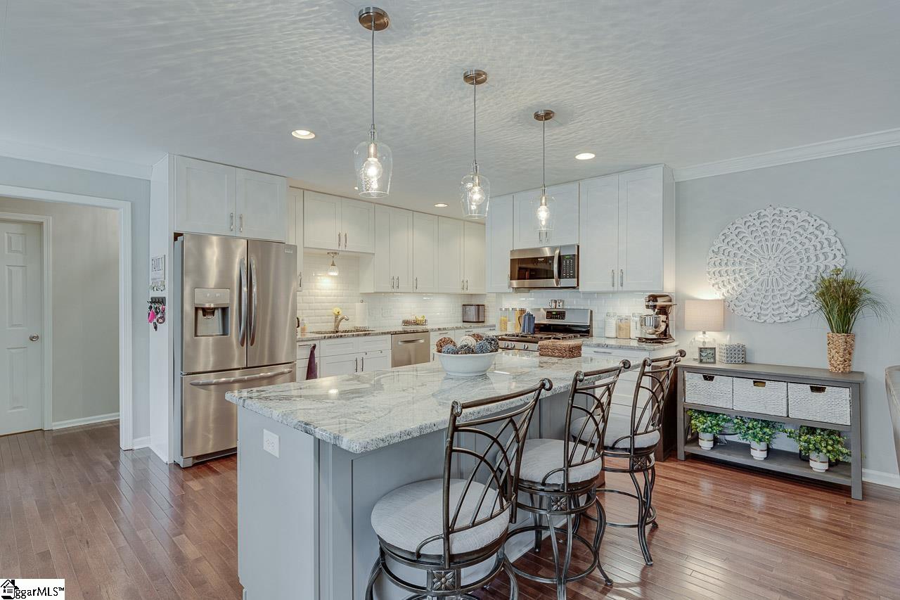 505 Springview Drive Westminster, SC 29693 - Photo 13 of 34