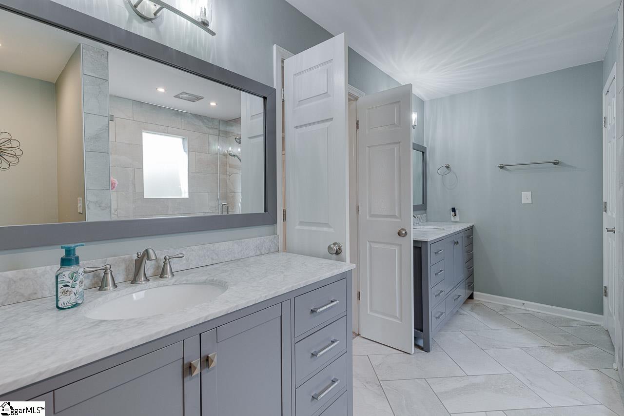 505 Springview Drive Westminster, SC 29693 - Photo 19 of 34