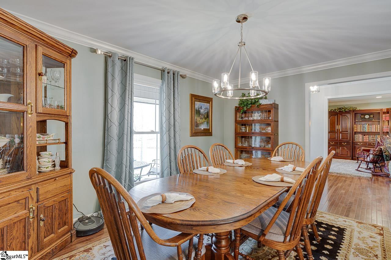 505 Springview Drive Westminster, SC 29693 - Photo 9 of 34