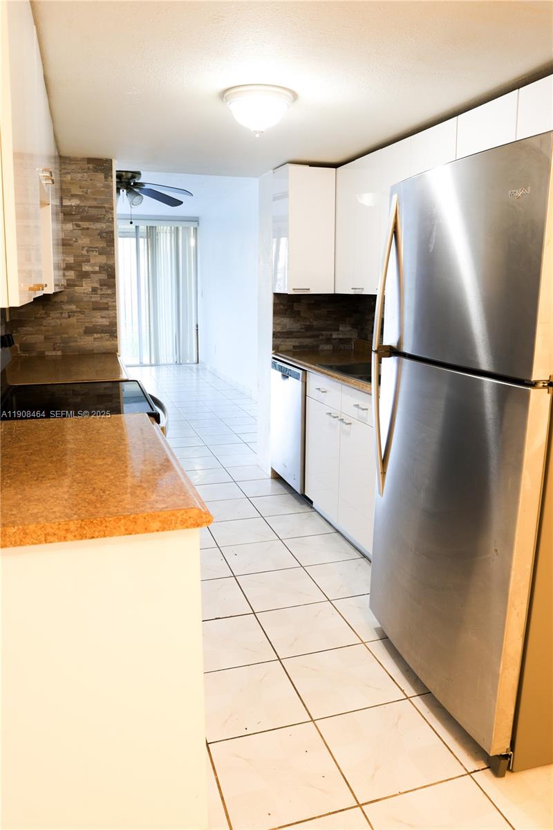 9210 Fontainebleau Boulevard, Unit 103 Miami, FL 33172 - Photo 5 of 14