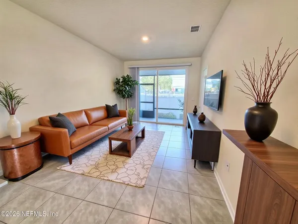 $1,695 | 3972 Village View Lane, Orange Park, FL 32065