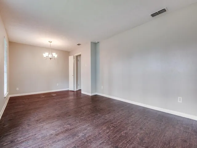 $2,095 | 2025 Cedar Valley Lane, Dallas, TX 75232