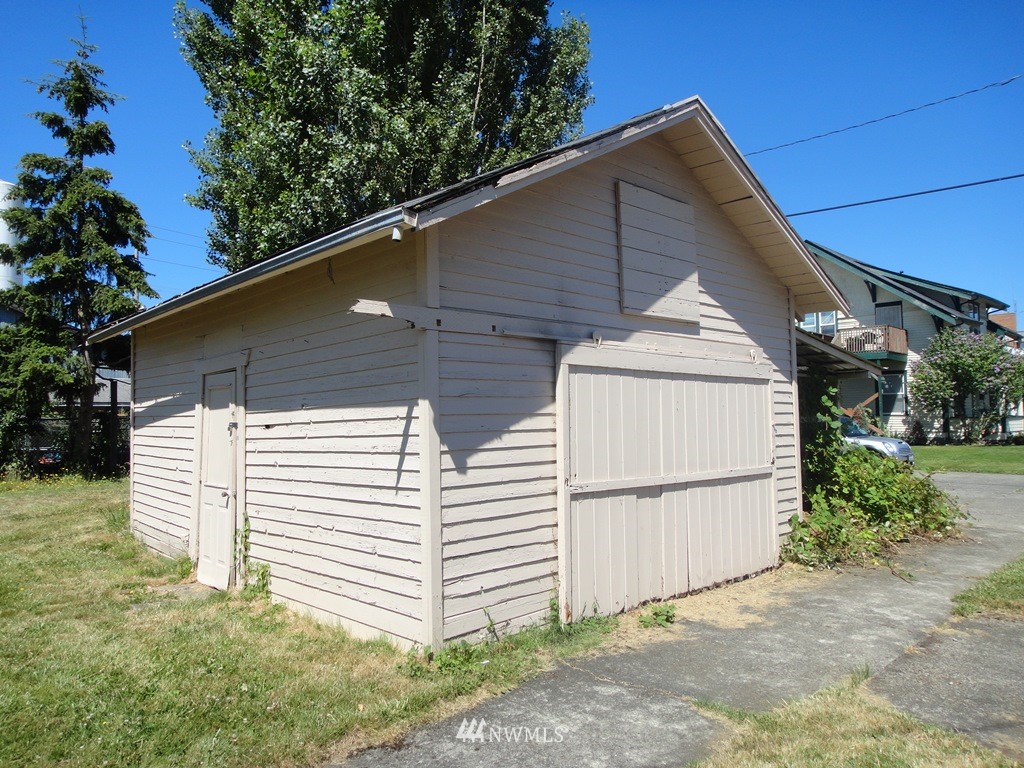 318 Southwest James Street Chehalis, WA 98532 - Photo 8 of 17 Gallery Image 8