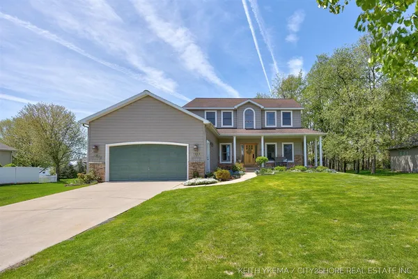 $689,900 | 7453 Southwood Southwest, Byron Center, MI 49315