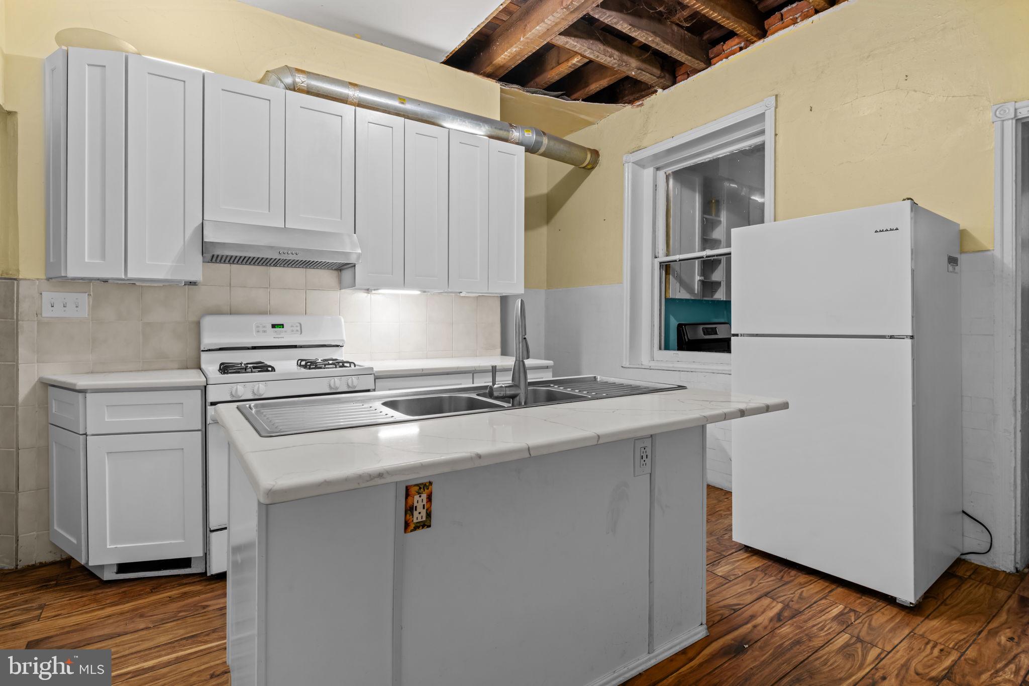 4401 Pine Street Philadelphia, PA 19104 - Photo 14 of 63 Kitchen