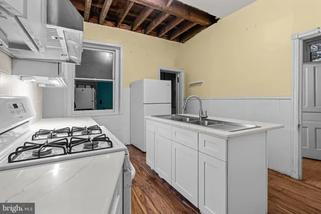 $749,900 | 4401 Pine Street, Philadelphia, PA 19104