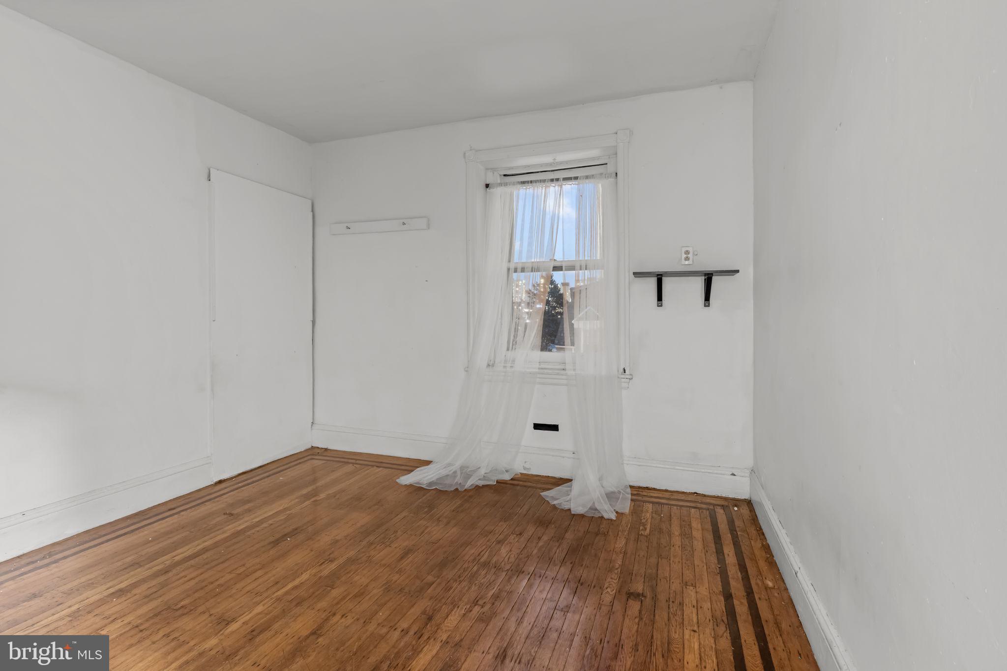 4401 Pine Street Philadelphia, PA 19104 - Photo 33 of 63 3rd floor bedroom 3