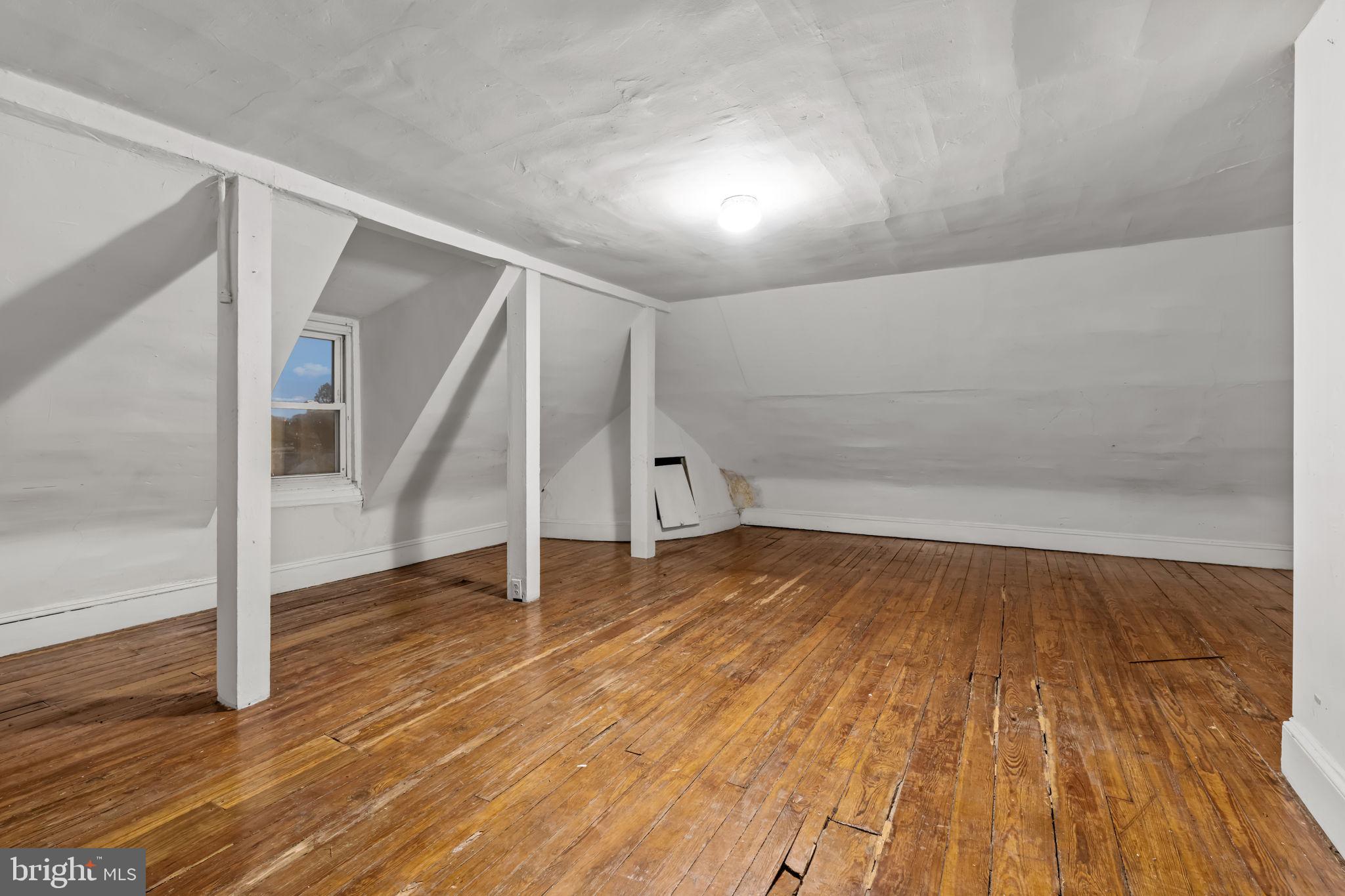 4401 Pine Street Philadelphia, PA 19104 - Photo 45 of 63 4rth floor bedroom 3