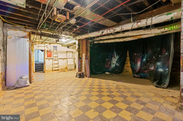 $749,900 | 4401 Pine Street, Philadelphia, PA 19104