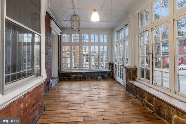 $749,900 | 4401 Pine Street, Philadelphia, PA 19104