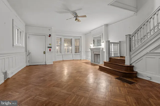 $749,900 | 4401 Pine Street, Philadelphia, PA 19104