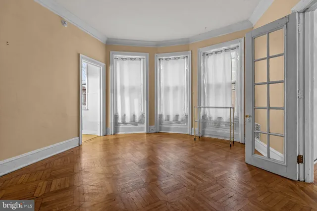 $749,900 | 4401 Pine Street, Philadelphia, PA 19104