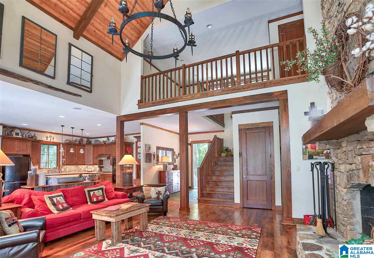 321 Pumpkin Hollow Road Sterrett, AL 35147 - Photo 16 of 49