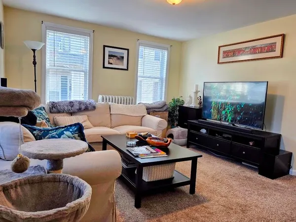 $420,000 | 55 Centre Street, Concord, NH 03301