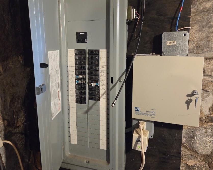 55 Centre Street Concord, NH 03301 - Photo 26 of 30