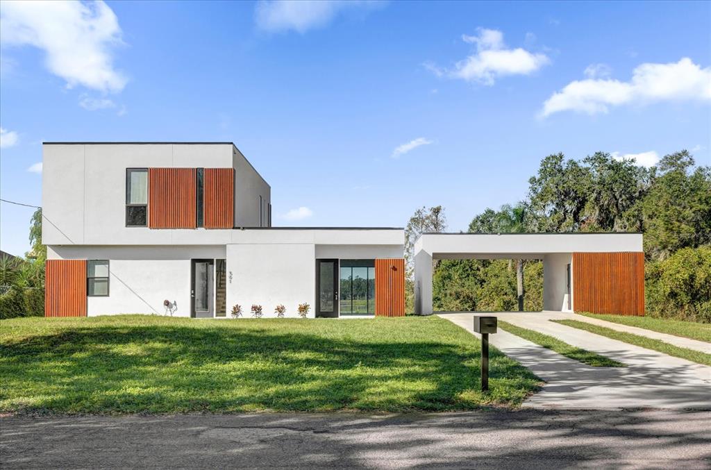 501 Chastain Road Seffner, FL 33584 - Photo 1 of 34