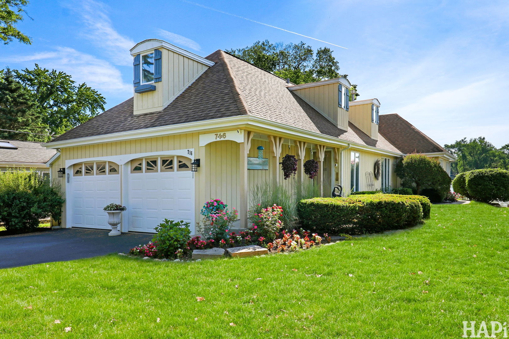716 South Riverside Drive McHenry, IL 60050 - Photo 8 of 57