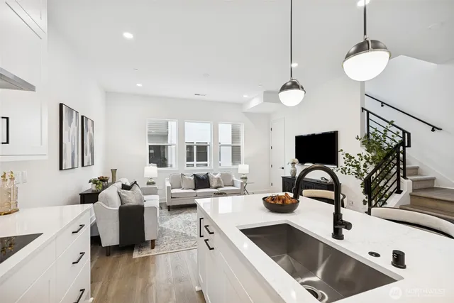 $1,074,900 | 18811 99th Court Northeast, Unit C, Bothell, WA 98011