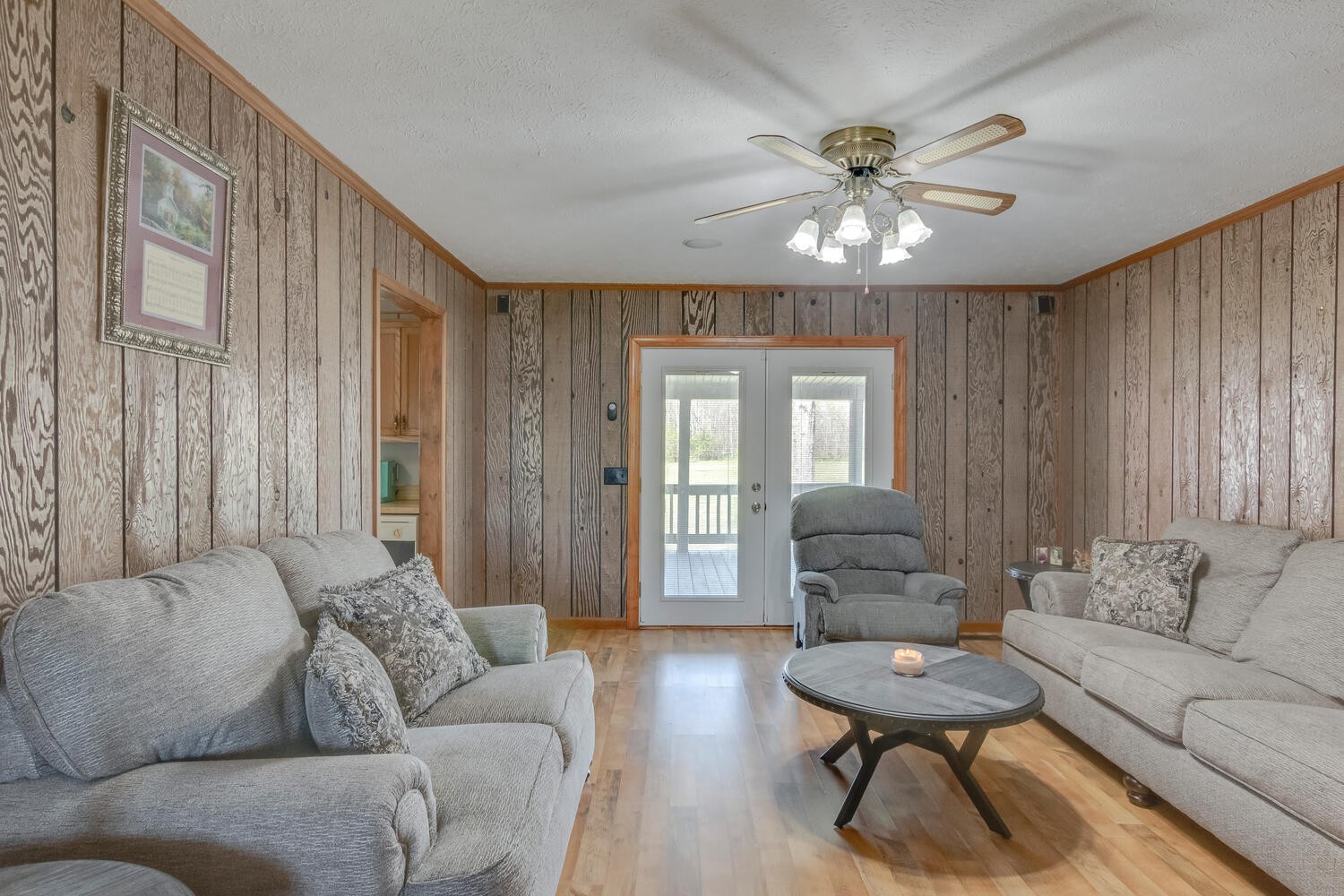 259 Toad Road Dowelltown, TN 37059 - Photo 4 of 19 a living room with furniture and a large window