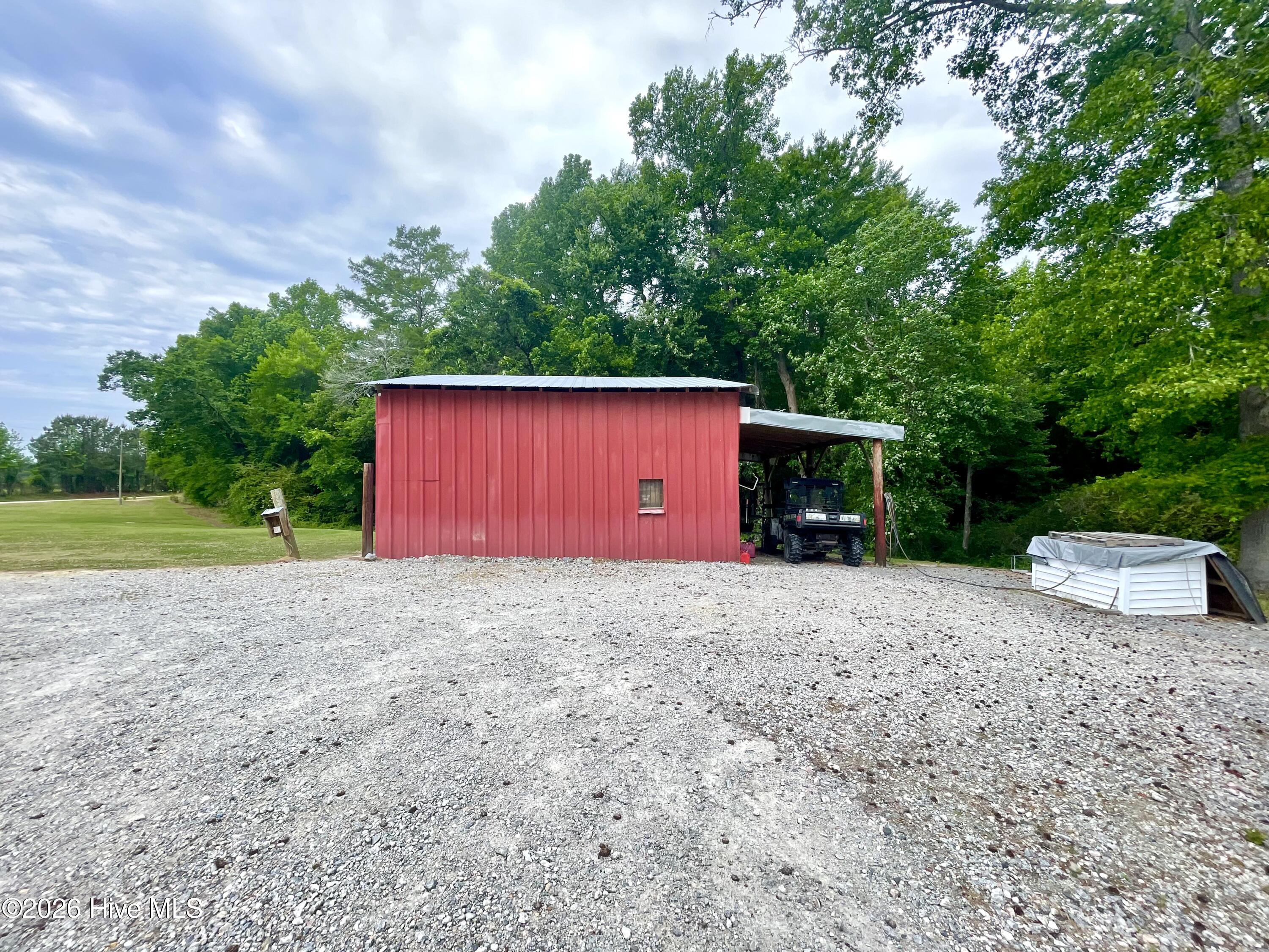 2088 Meadows Road Williamston, NC 27892 - Photo 27 of 55 IMG_8948